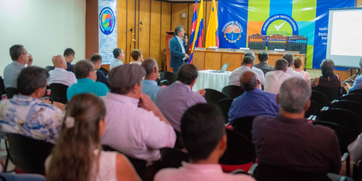 El evento se convirtió en un espacio idóneo no solo para el reencuentro entre los egresados de este programa, el único de sus características en Colombia. 