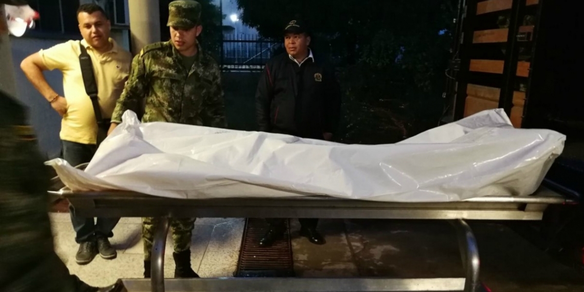 oto: Cortesía. El cadáver de uno de los presuntos guerrilleros del ELN dados de baja en el Cesar. F