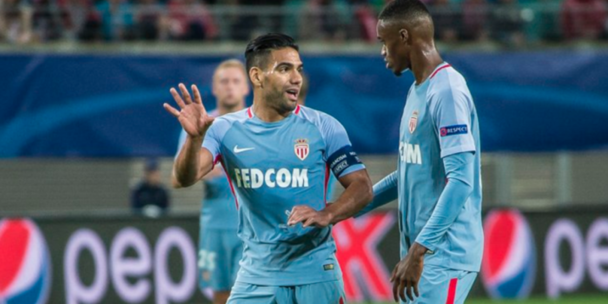 Twitter AS Mónaco Falcao García