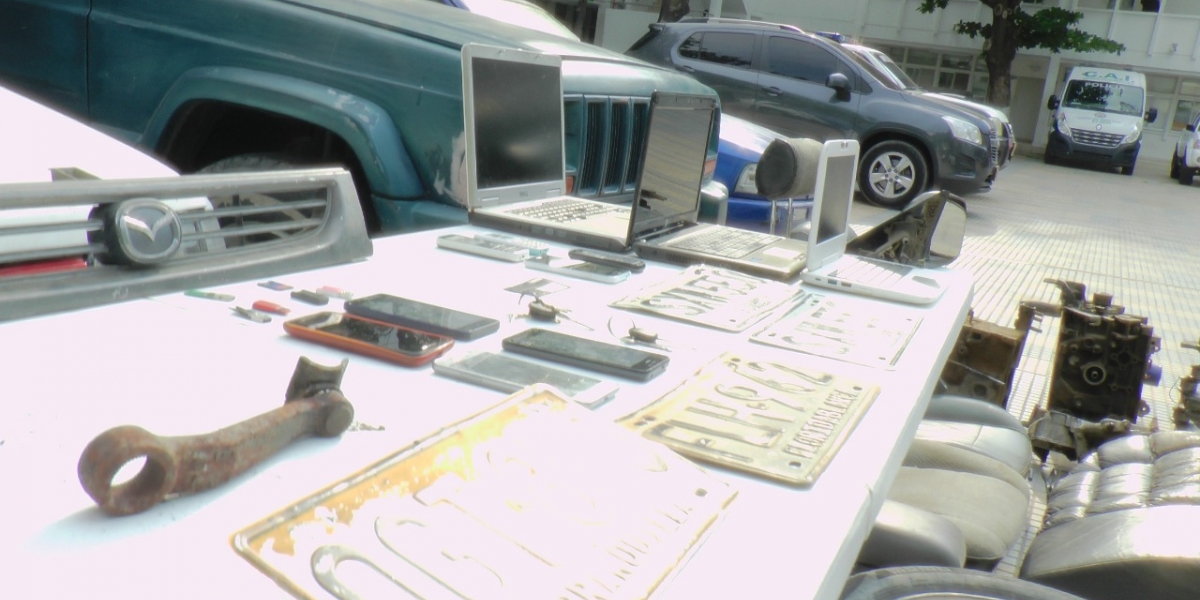 Policía de Santa Marta. Celulares y cmputadores recuperados