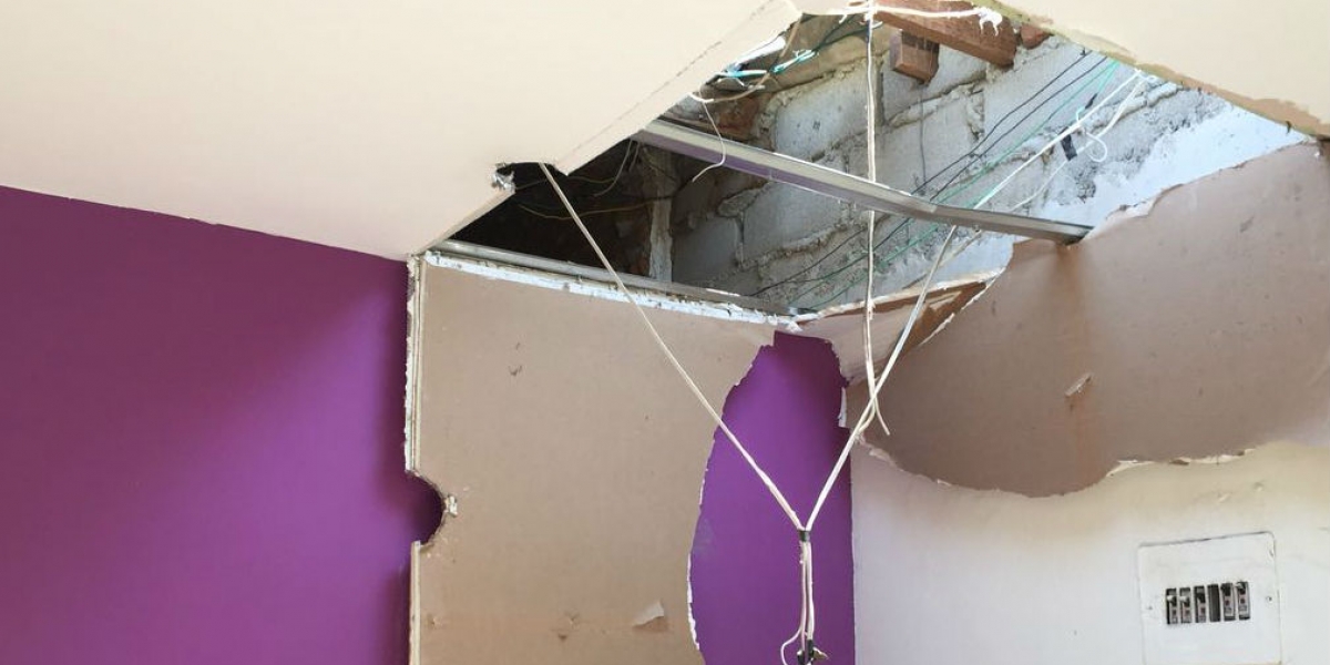 Los ladrones entraron por el techo.