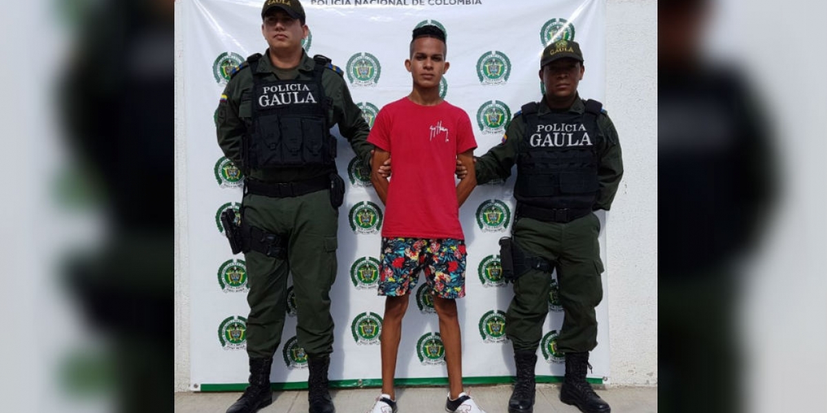 Policía Danilo Sanjuán García, presunto extorsionista.