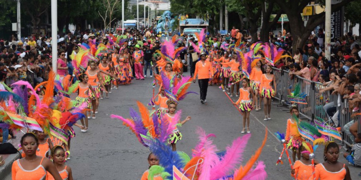 Alcaldía de Santa Marta Desfile Folclórico de las Fiestas del Mar 2017.