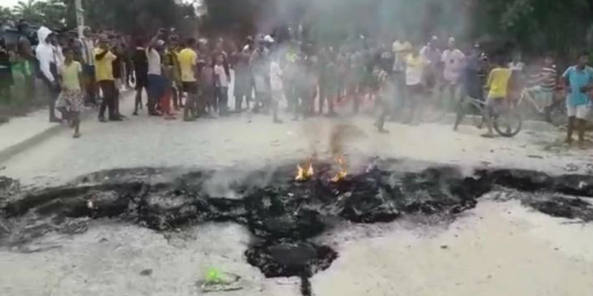 Aspecto de la protesta desarrollada en el municipio de El Retén.