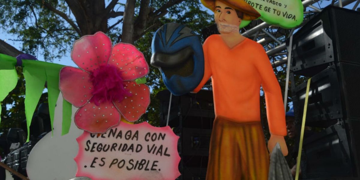 Oscar Mejía Campaña de conciencia vial en las fiestas del Caimán cienaguero