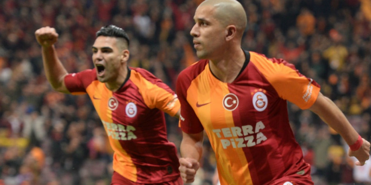 Galatasaray El delantero samario jugó 75 minutos.