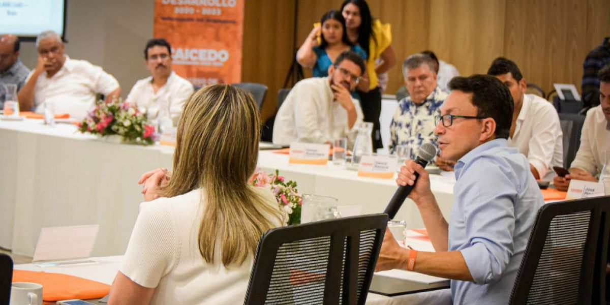 Cortesía El gobernador electo se pronunció sobre el asesinato de los turistas en Perico Agüao.