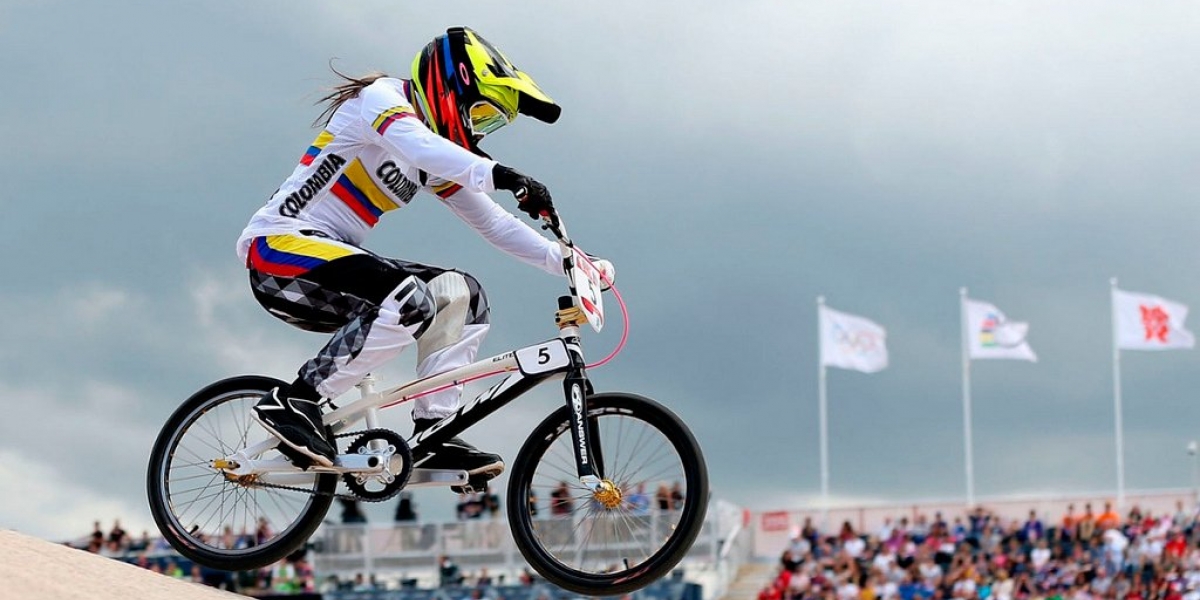 KienyKe La bicampeona olímpica Mariana Pajón regresó a las pistas en Paipa.
