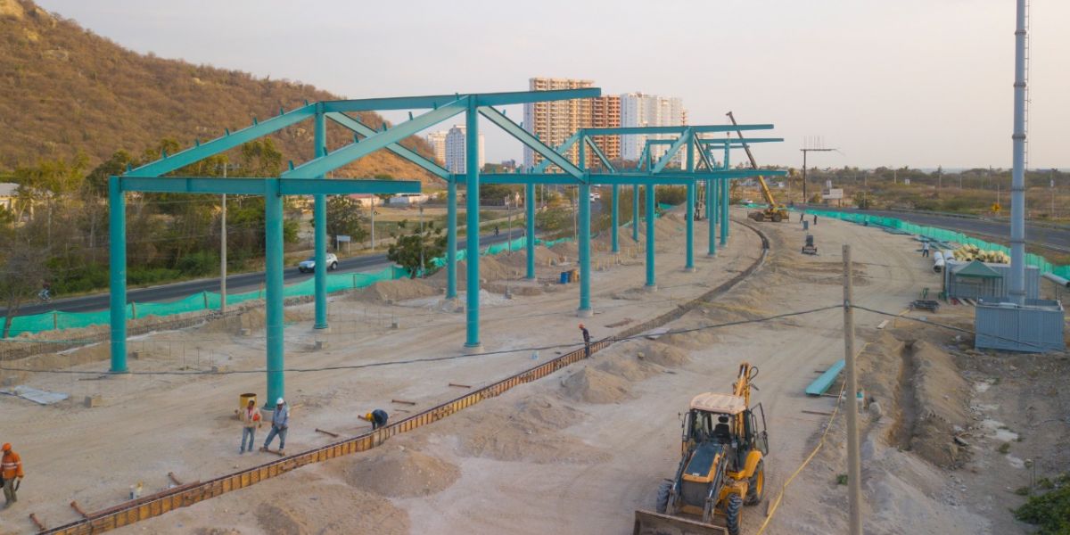 Distrito Por medio de esta Terminal de Transferencia serán atendidos 825 usuarios en la hora de máxima demanda.