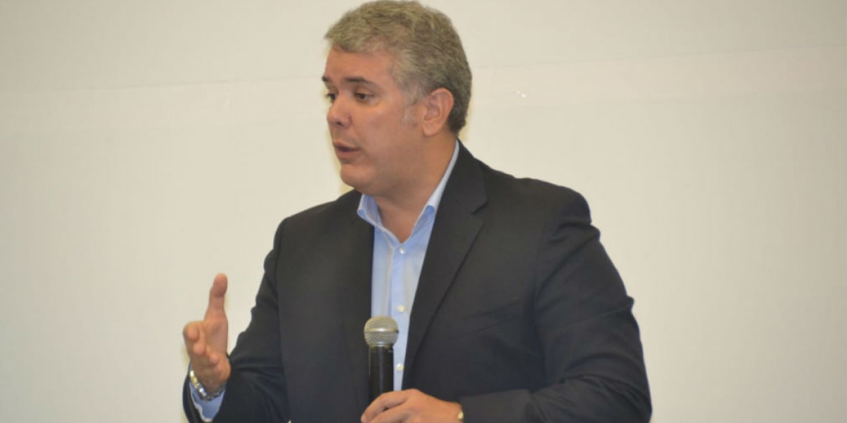 Óscar Mejía - Seguimiento.co Presidente Iván Duque.