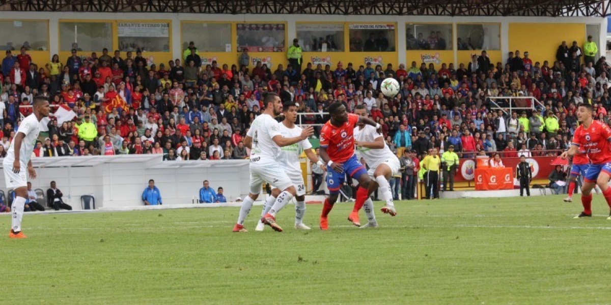 Diario del Sur El estadio debe cumplir con algunas normas para albergar la final.