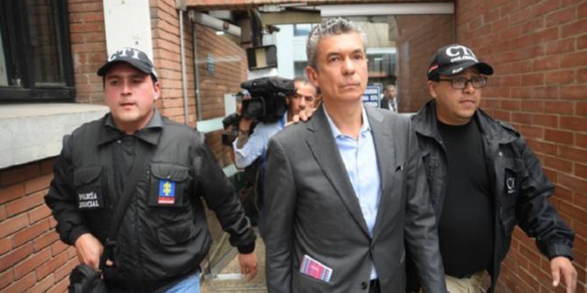 El Espectador Laude José Fernández