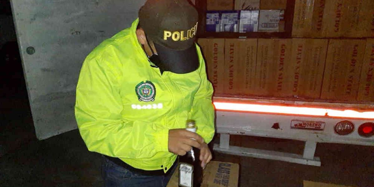 Dinero Mercancía aprehendida por la Policía
