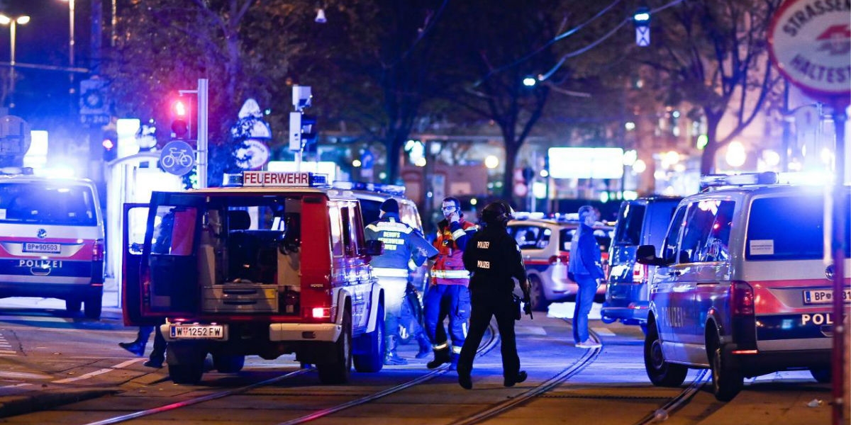 ultimahora.es El atentado en Viena se dio sobre las 8:00 p.m., hora local.
