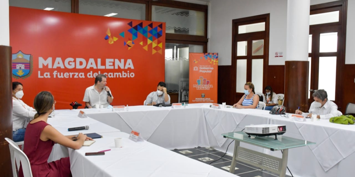 Gobernación del Magdalena Gobernación y Viceministerio de Asuntos Agropecuarios establecen agenda para el apoyo a proyectos en el departamento.