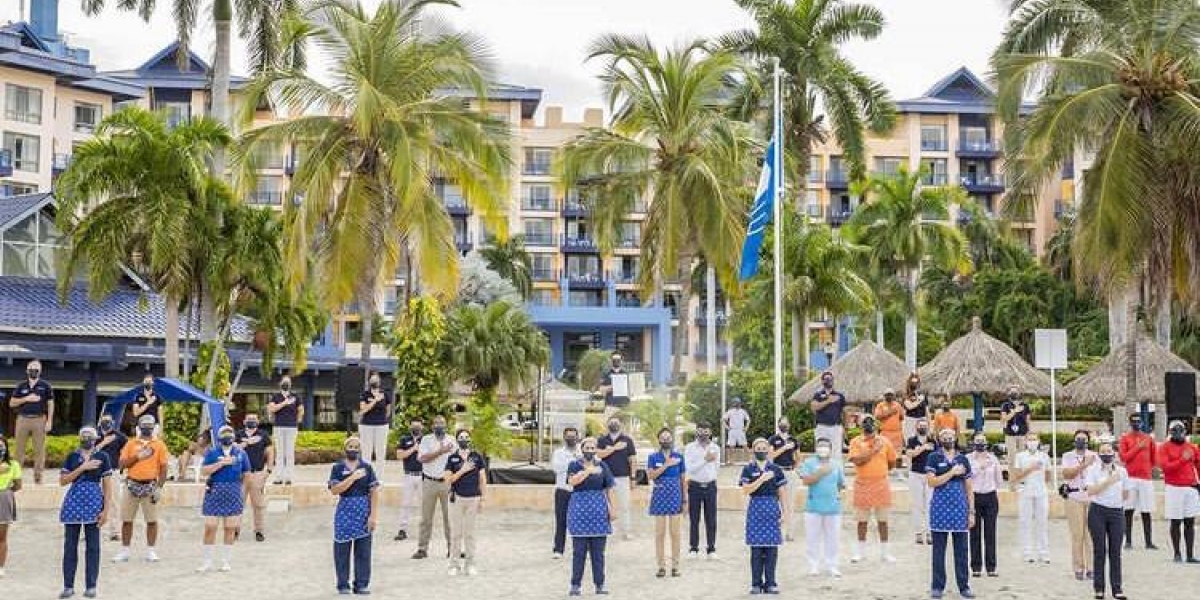 Ceremonia de renovación de la Blug Flag en el Zuana cortesía
