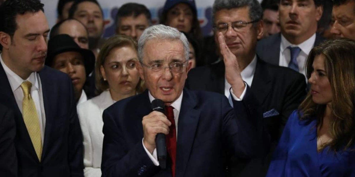 Uribe, fundador del partido Centro Democrático cortesía