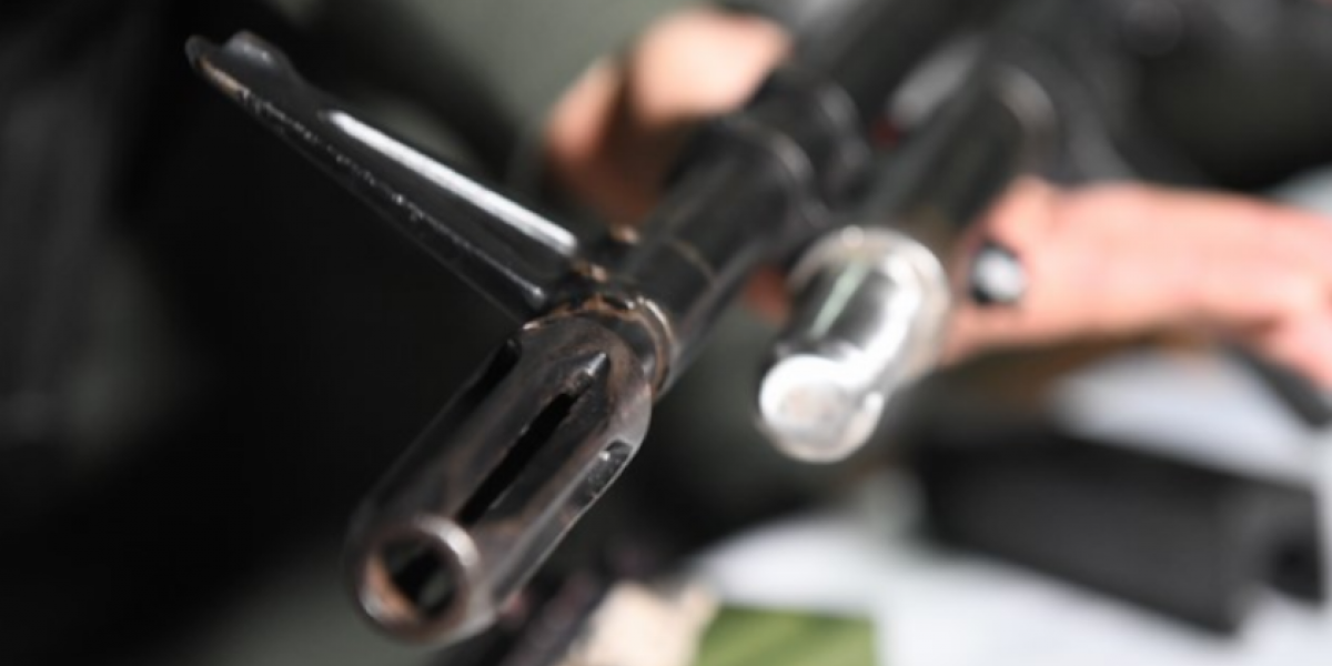 Minuto30 Incautaron un arma de fuego, munición para armamento de largo alcance y estupefacientes.