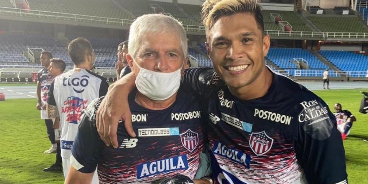 Zonacero.com El veterano estratega deja al equipo después de ganar la SuperLiga.