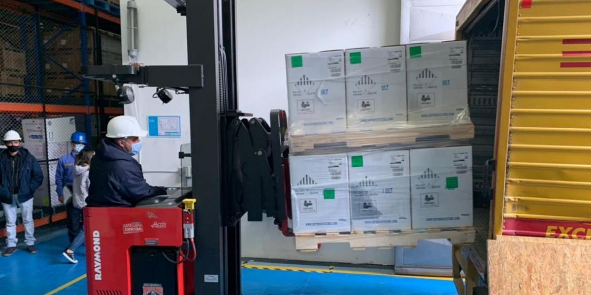 Minsalud Lote de vacunas que llegó al país.