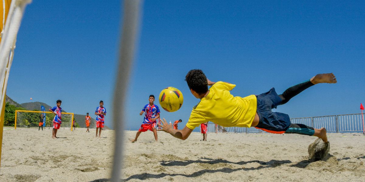 Inred El Deporte, la recreación y la actividad física se toman la Fiesta del Mar 2021.