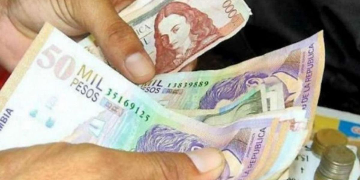 Entre las tarifas se encuentran cobros como multas, trámites, sanciones, cuotas moderadoras en salud, revisión técnico mecánica, entre otras.