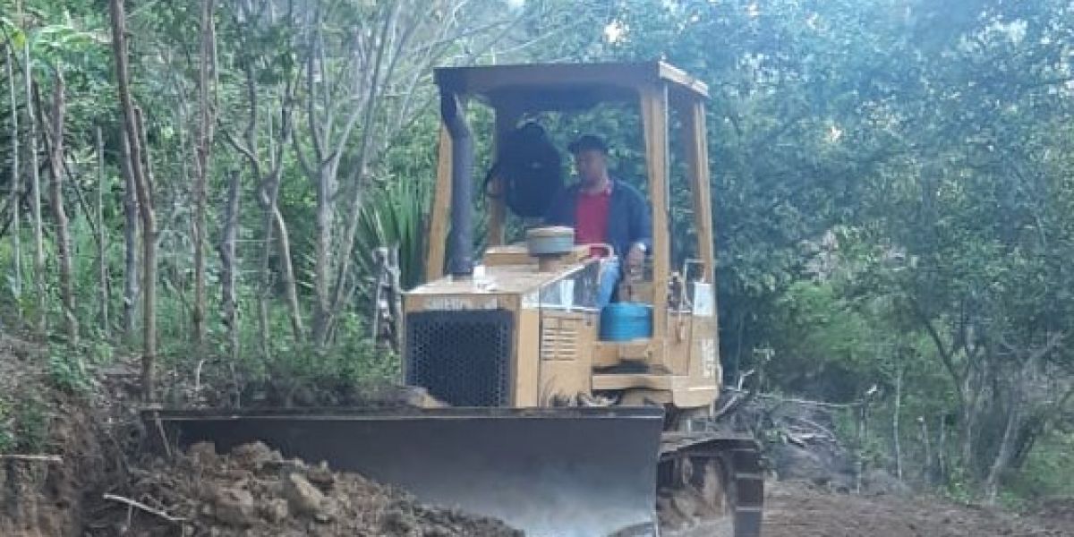 Cortesía. Una máquina trabajando en la Sierra.