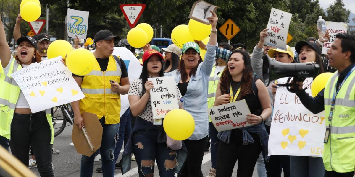 Viva Air Marcha de trabajadores de Viva.