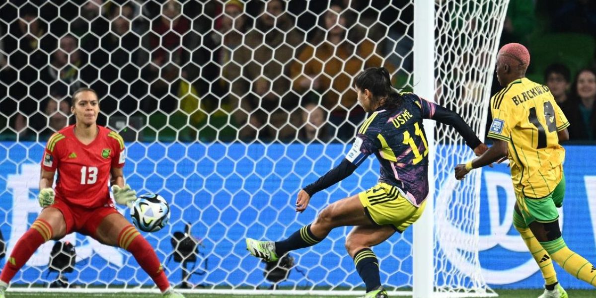Agencia EFE Momento del gol de Catalina Usme.