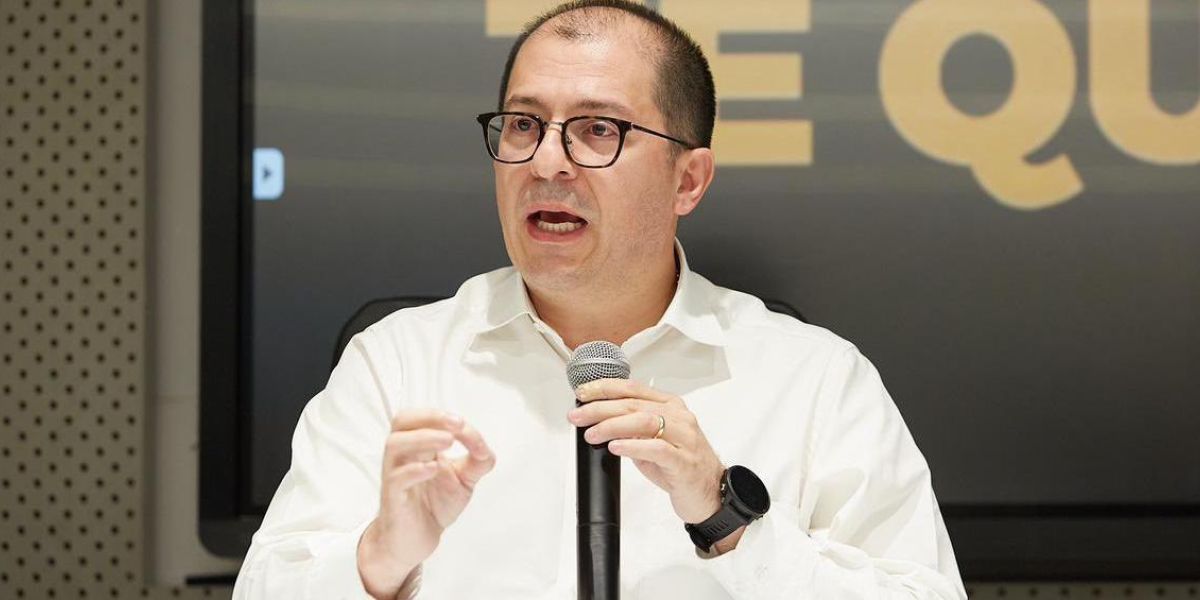 Z Fiscal Francisco Barbosa.