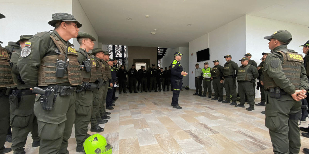 Cortesía Policía refuerza la seguridad para el día del padre y temporada vacacional