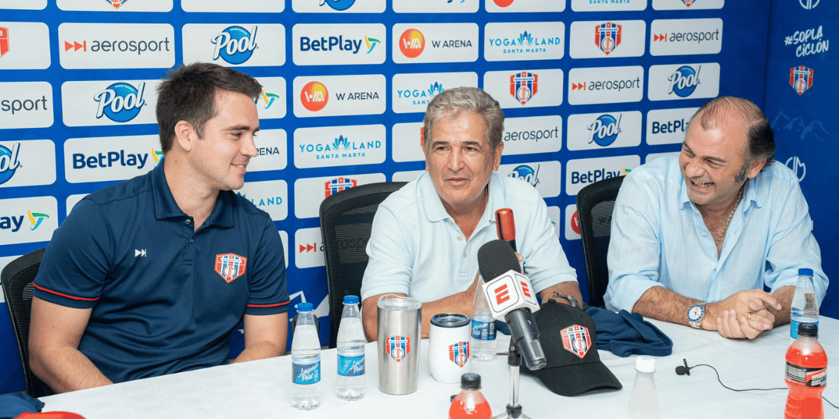 Cortesía Jorge Luis Pinto fue presentado oficialmente como técnico del Unión Magdalena