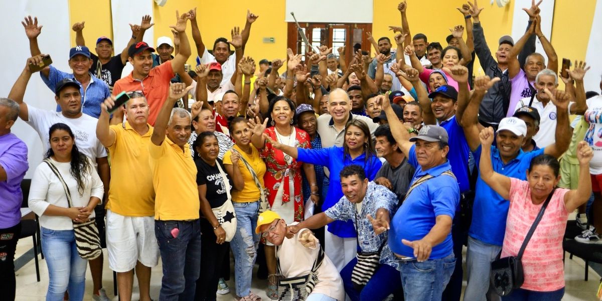 Seguimiento. Carlos Pinedo cuello con ciudadanía.
