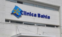El patrullero herido se encuentra en la UCI de la clínica Bahía.