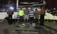 Armada Nacional La cocaína iba camuflada en los compartimientos del velero.