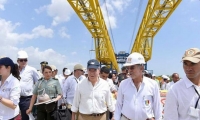 El presidente Juan Manuel Santo visitó la obra en compañía de los gobernadores del Atlántico y Bolívar.  