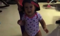 La pequeña Kynasha, hija del cantante Kevin Flórez.