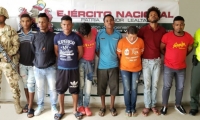Ejército Presuntos miembros de la banda 'Los Desertores'.