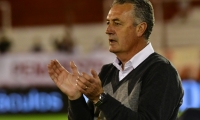 Alfaro llega en reemplazo de Guillermo Barros Schelotto, quien dejó el banco tras perder la final de la Copa Libertadores ante River. 