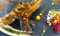 Pez leon en salsa de chimichurri, uno de los platos que se podrán degustar