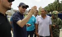 El Alcalde Encargado supervisó el desarrollo de la temporada turística en El Rodadero. 
