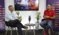 Eugenio Peña habla con Jorge Cura sobre la educación de niños en casa.