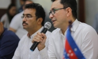 Carlos Caicedo.