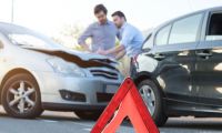 El SOAT es el seguro obligatorio para los accidentes de tránsito. No tenerlo actualizado tiene multa.