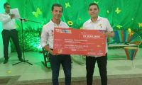 El premio fue un bono de $1.000.000 redimibles en una librería.