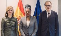 La Ministra de Educación de España, Pilar Alegría junto al Ministro de Universidades, Joan Subirats y la Ministra de Educación de Colombia, Aurora Vergara.
