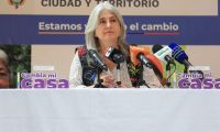 La ministra de Vivienda, Catalina Velasco.