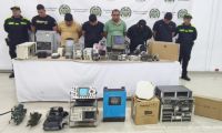 Los imputados habrían cometido los hurtos mientras desarrollaban sus actividades laborales.