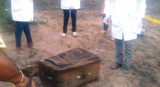 Maleta donde se encontraba el cuerpo de la mujer.