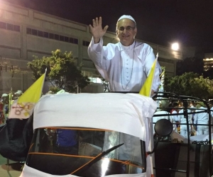 Mario Tarud, doble del papa Francisco